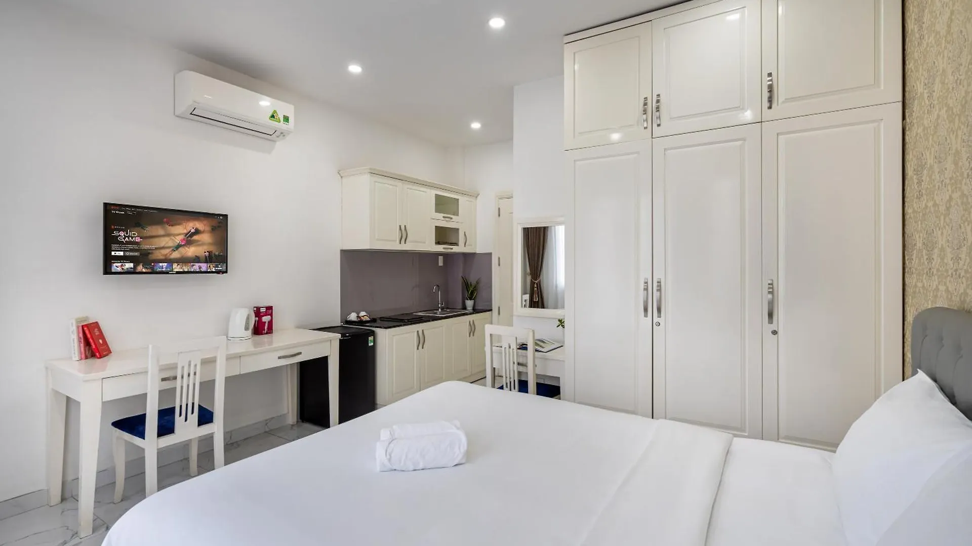 Lotus Hotel Nguyen Phi Khanh Q1 Ho Chi Minh City 4*,  Vietnam